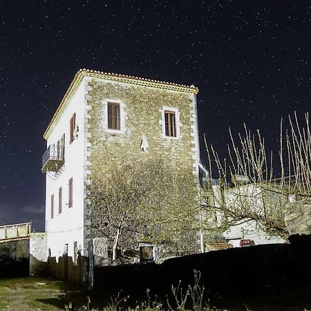 Μαγεμένος Πύργος Στις Θαλάμες Apartment Koumani Exterior photo